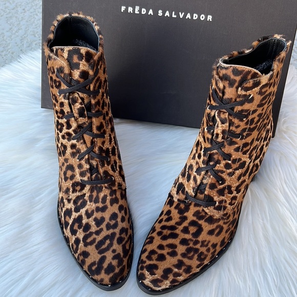 NEW ⭐️ Frēda Salvador Lace-Up Boot - Picture 2 of 11